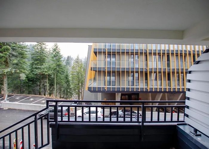 Bijela شقة بيلاسنيكا